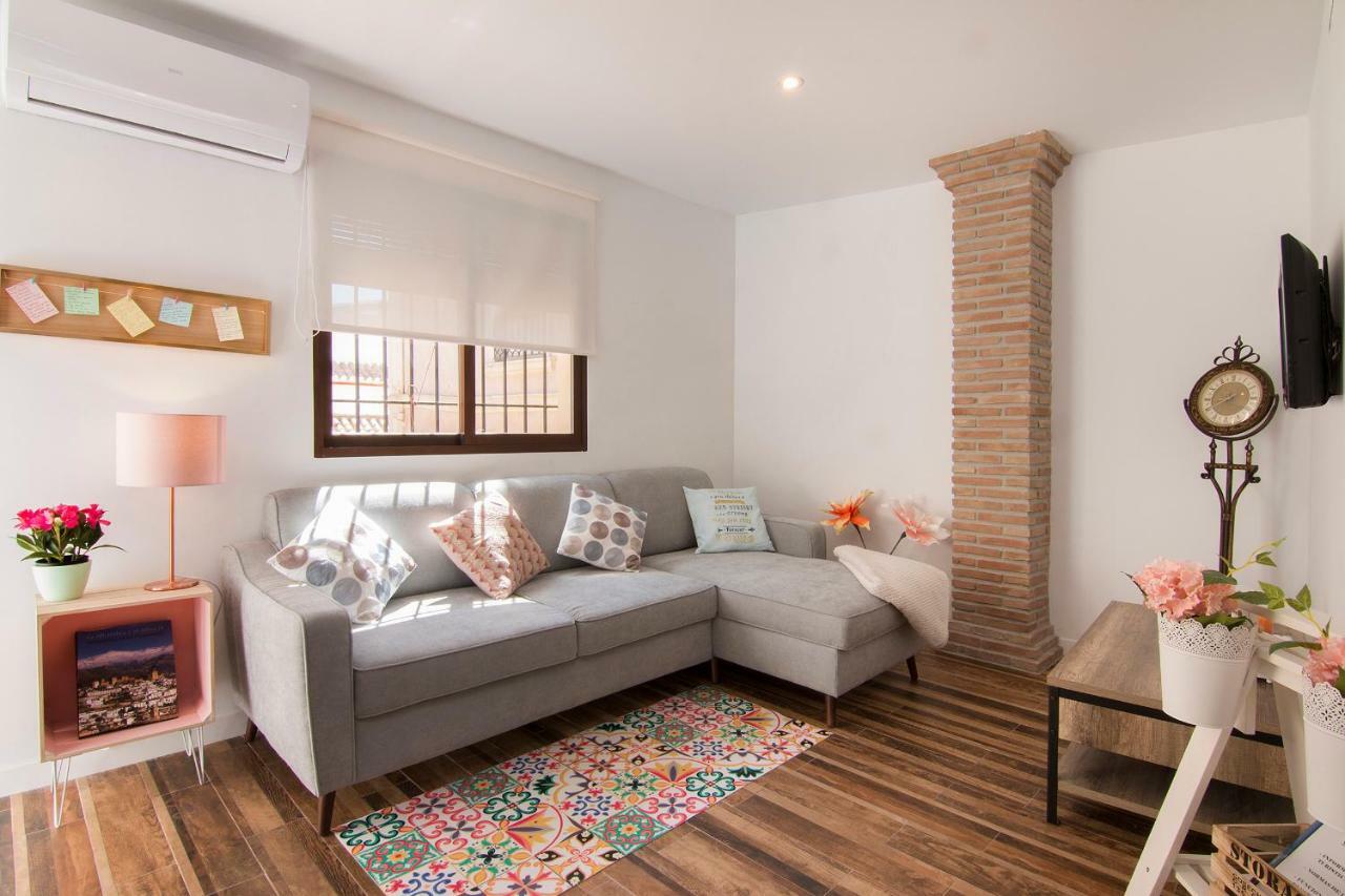 Terrazas De La Catedral Atico Wifi Apartment Granada Bagian luar foto